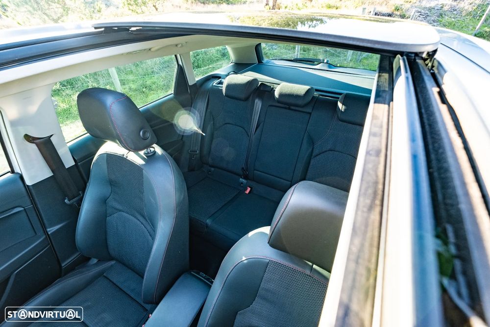 SEAT Leon ST 2.0 TDI S&S FR - 32