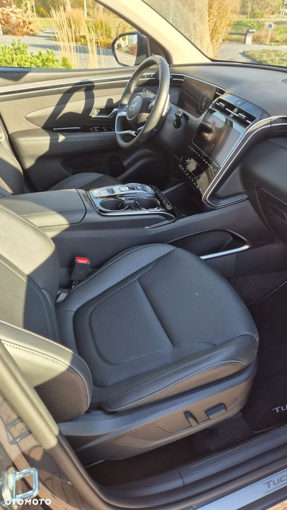 Hyundai Tucson - 16