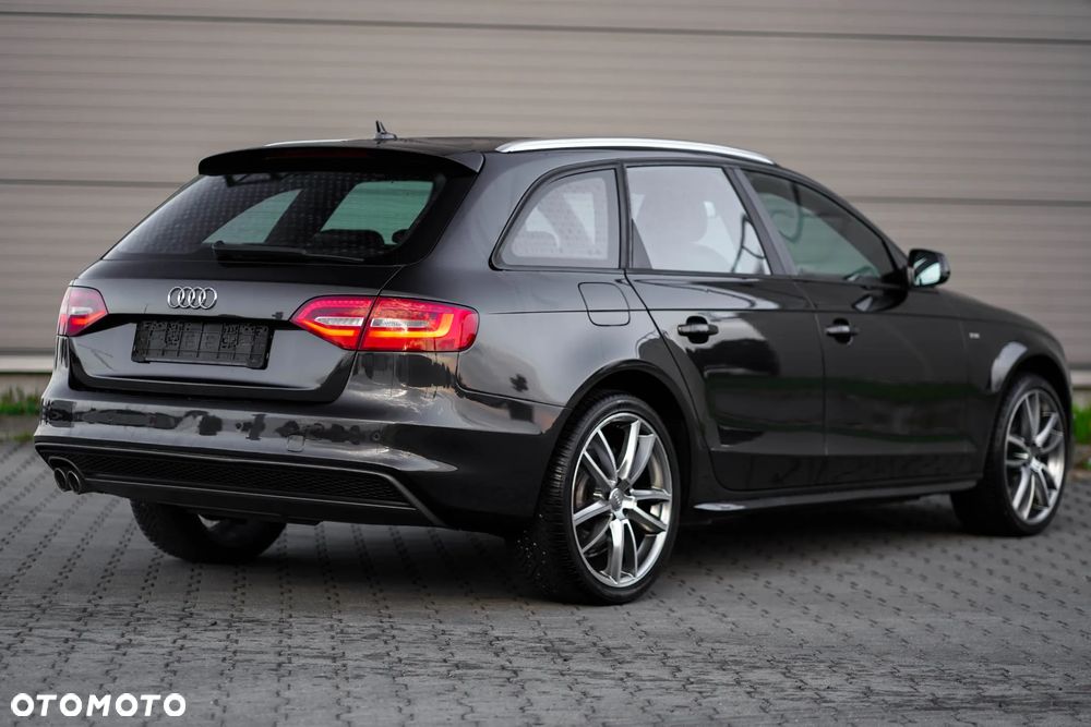 Audi A4 - 4