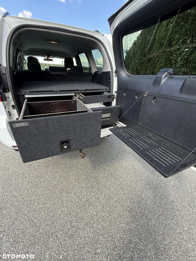 Toyota Land Cruiser LC 2.8 D-4D Prado - 16