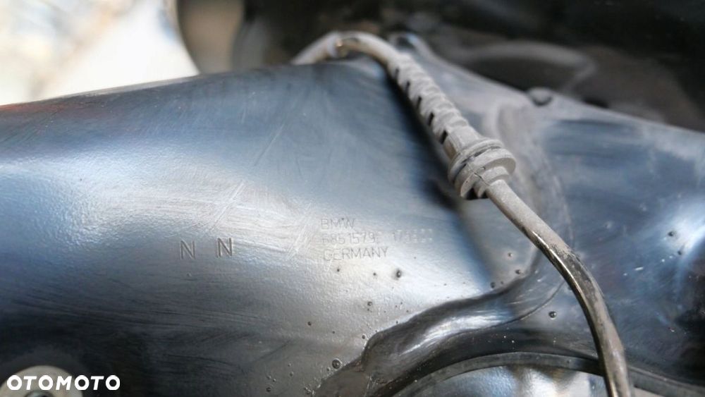 bmw f39 f48 mini f60 zwrotnica piasta zacisk lewy tył 6851579 - 4