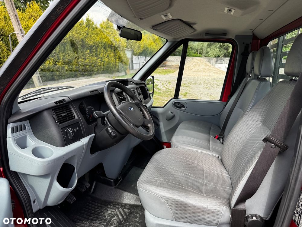 Ford Transit - 11