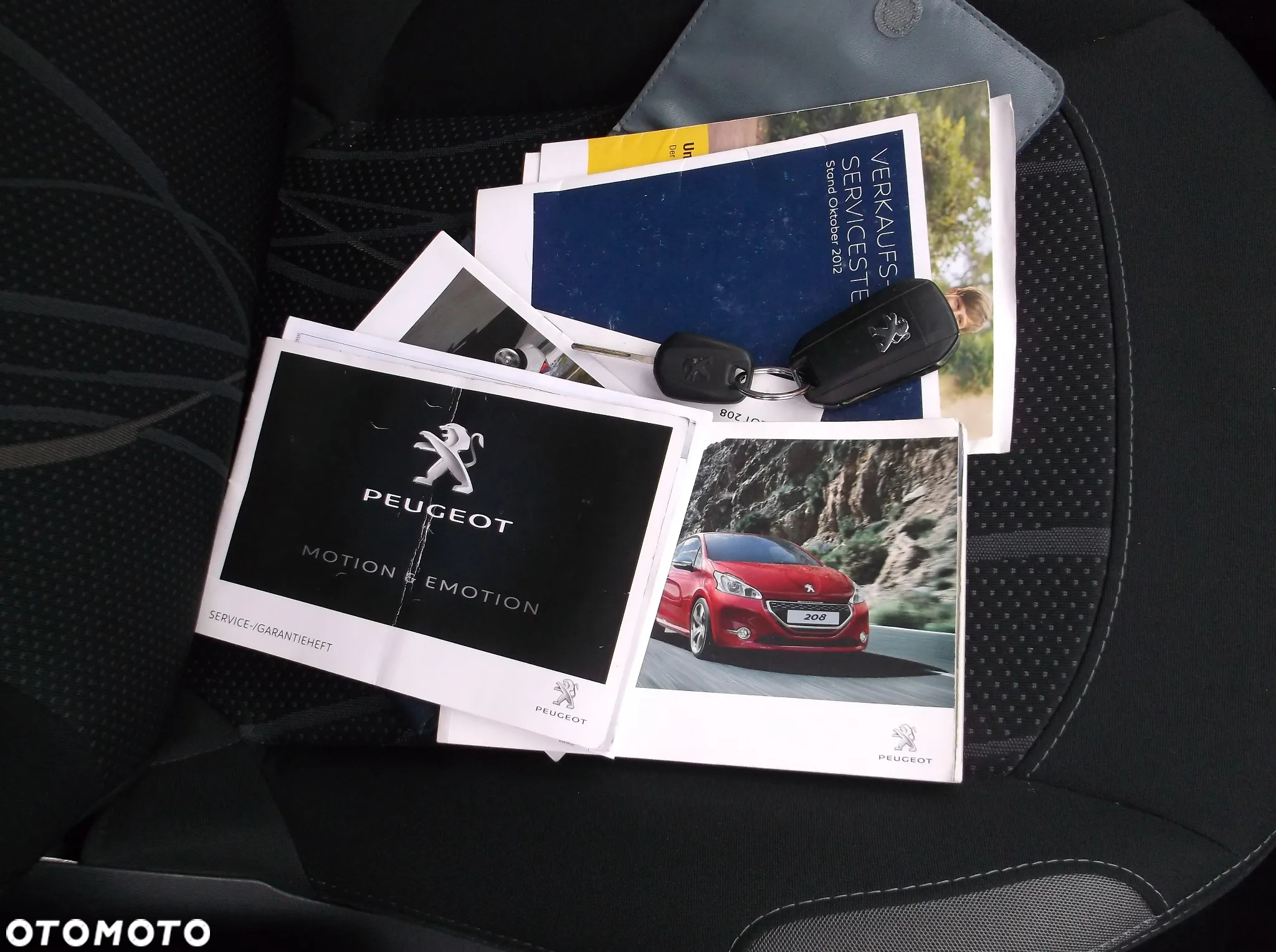 Peugeot 208 1.2 PureTech Allure - 19