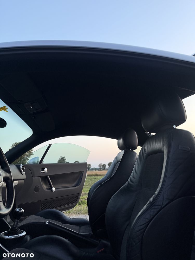 Audi TT Coupé - 5