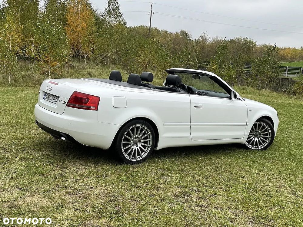 Audi A4 Cabrio 3.0 TDI DPF quattro - 4