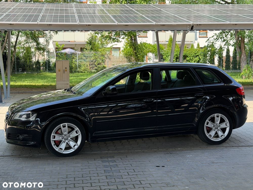 Audi A3 Sportback - 5