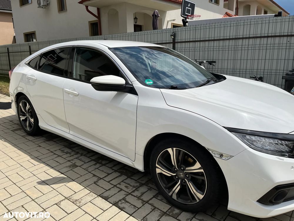 Honda Civic 1.5 VTEC Turbo CVT Elegance Navi - 11