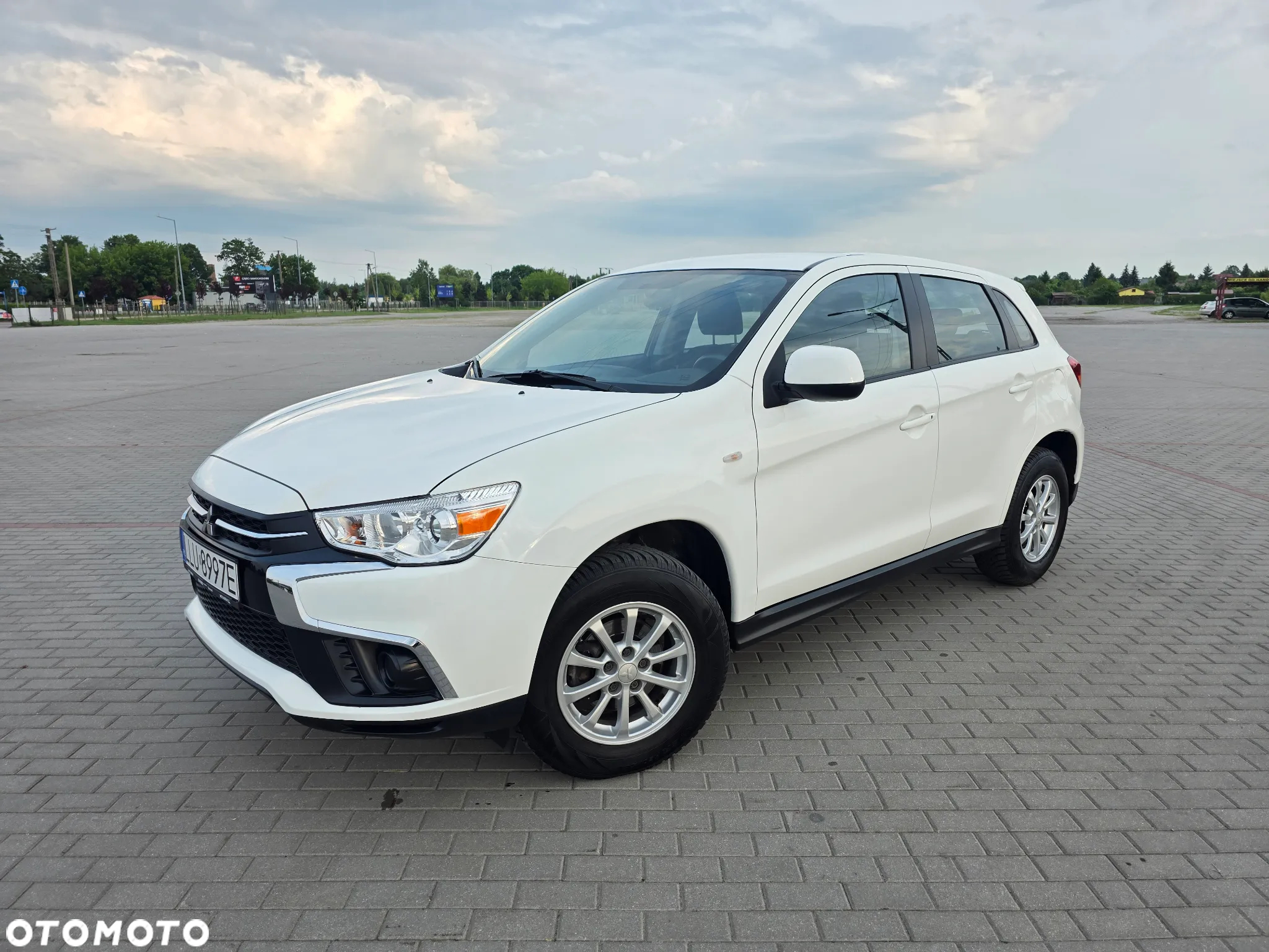 Mitsubishi ASX 1.6 2WD Comfort Edition - 2