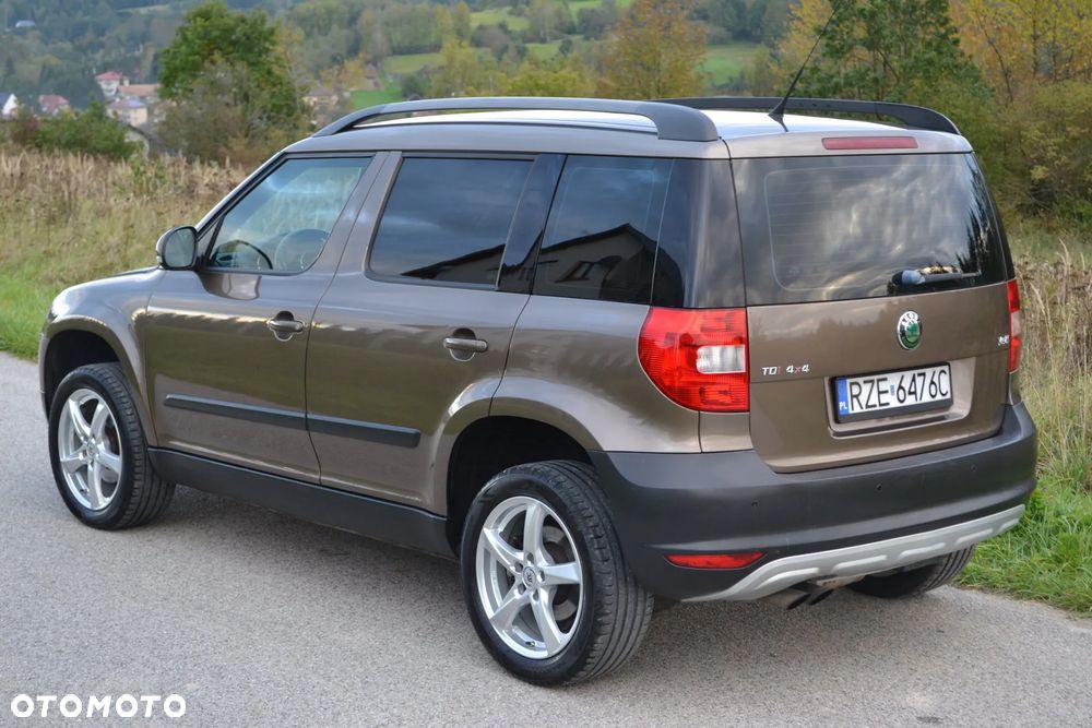 Skoda Yeti 2.0 TDI 4x4 FAMILY - 17
