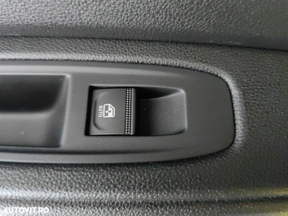 Dacia Duster HEV 140 Journey - 26
