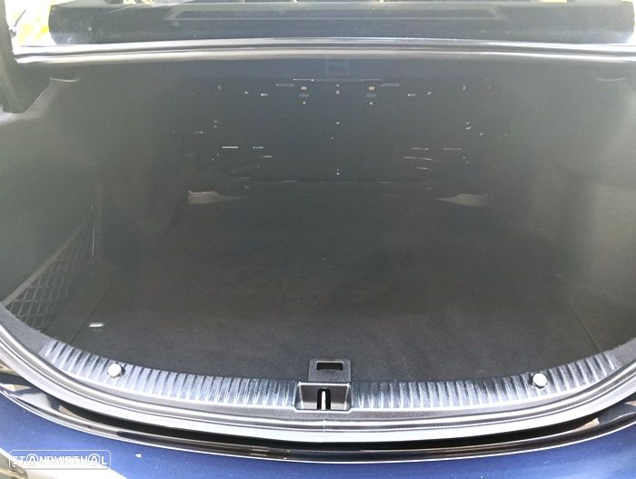 Mercedes-Benz C 200 d Avantgarde - 60