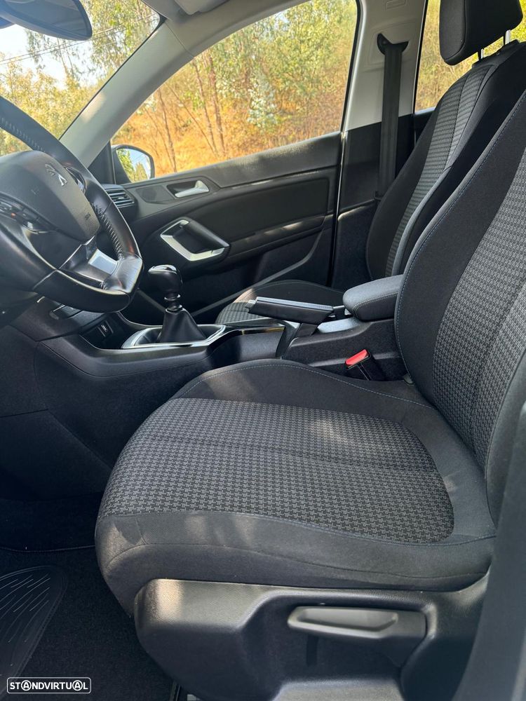 Peugeot 308 1.2 PureTech Style J17 - 13