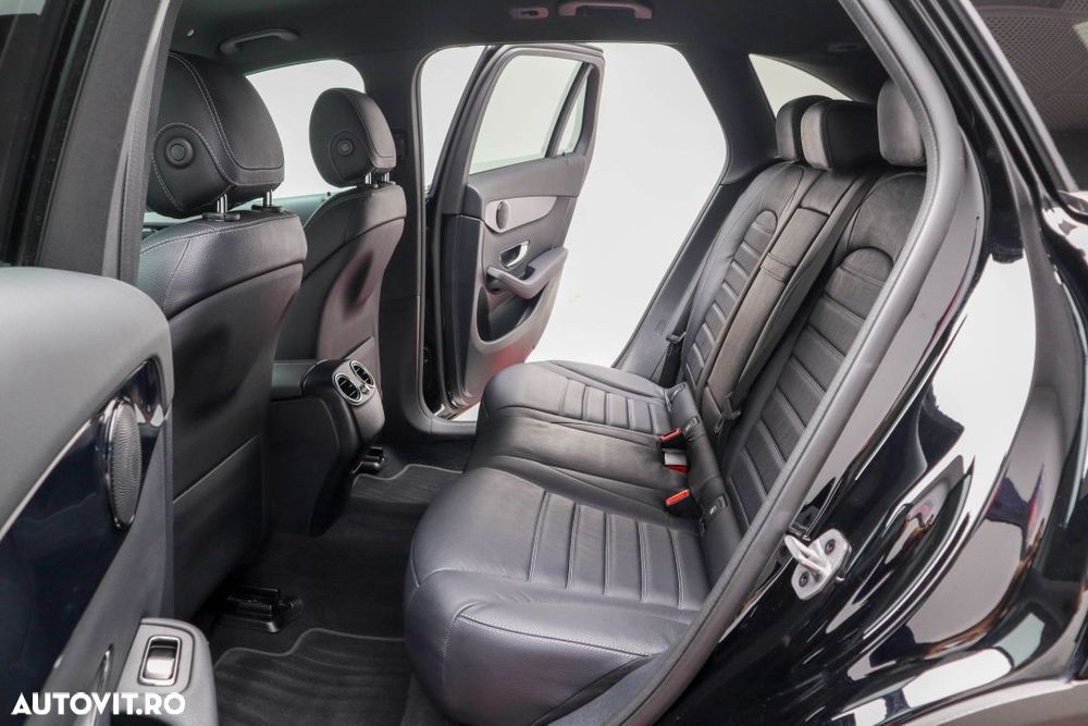 Mercedes-Benz GLC - 22