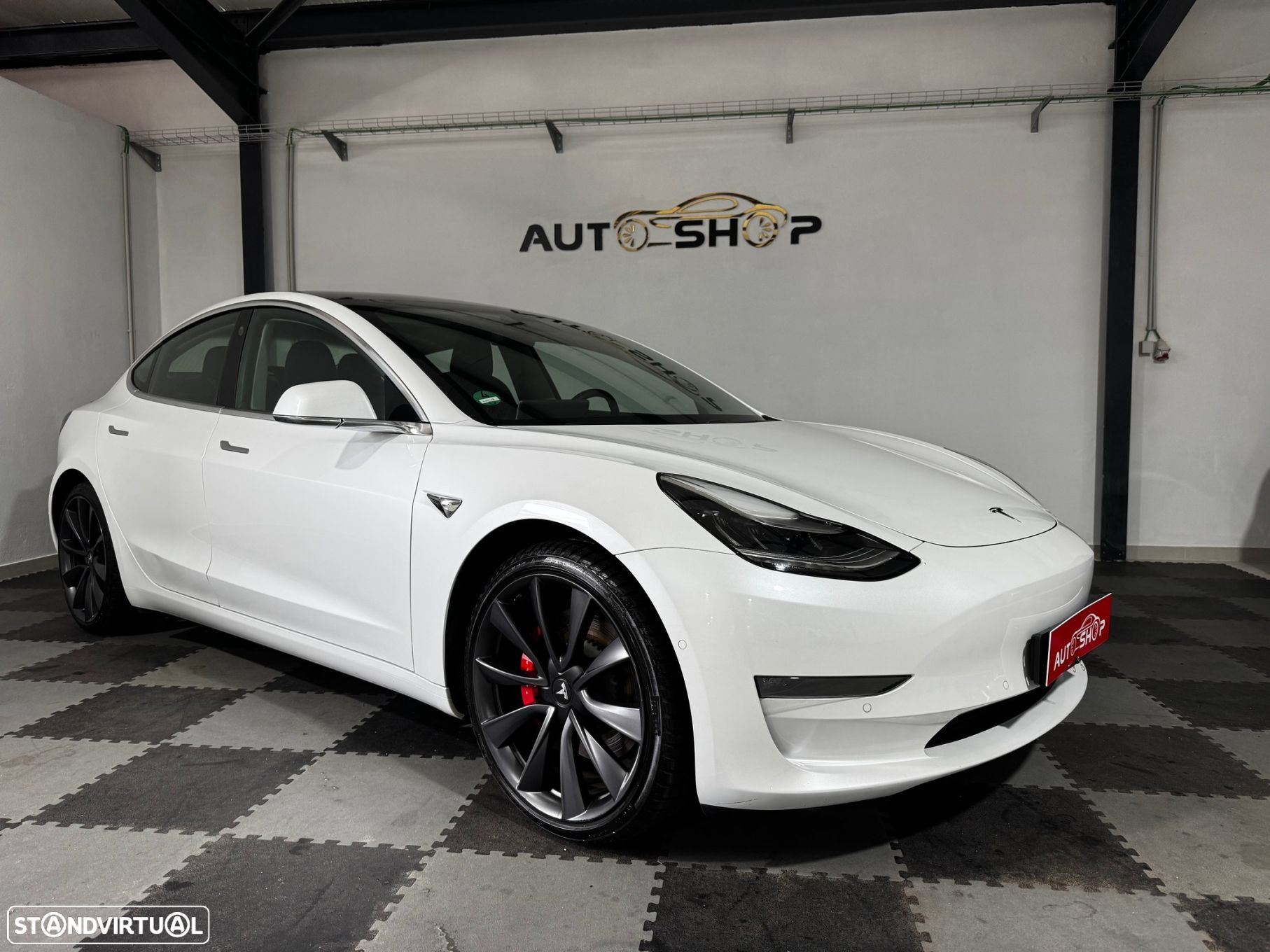 Tesla Model 3 Performance Dual Motor AWD - 1