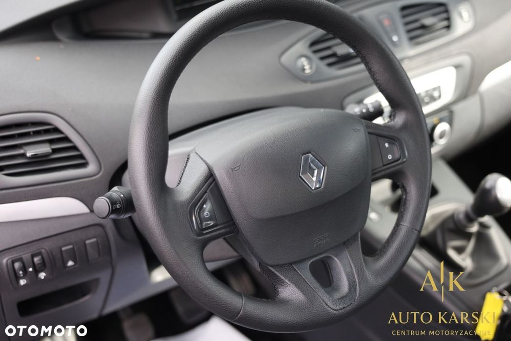 Renault Scenic - 20