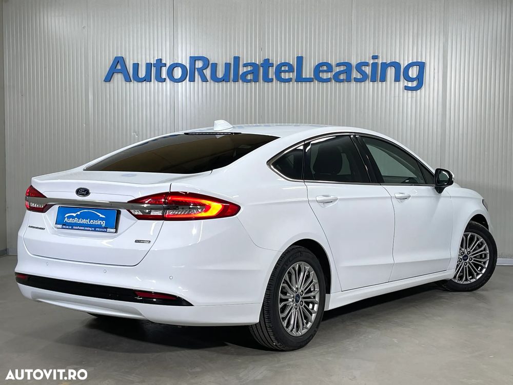 Ford Mondeo 2.0 HEV Titanium - 4