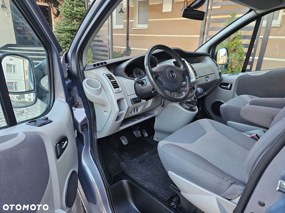 Opel Vivaro - 5