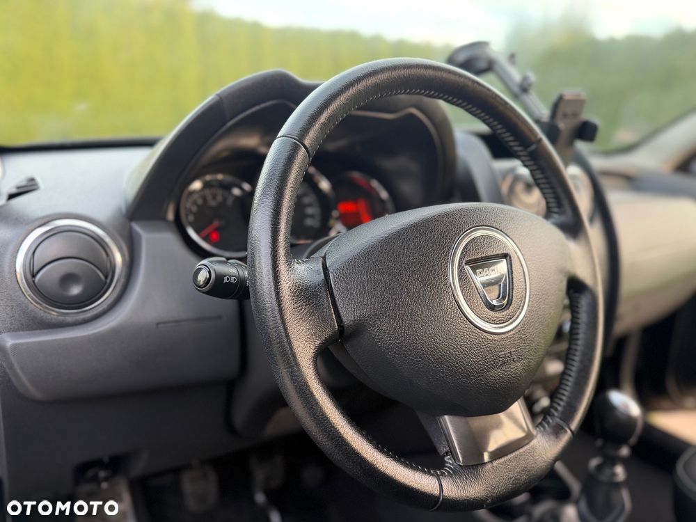 Dacia Duster 1.2 TCe Celebration - 31