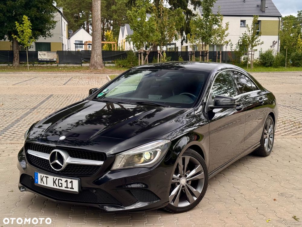 Mercedes-Benz CLA 200 AMG Line - 14
