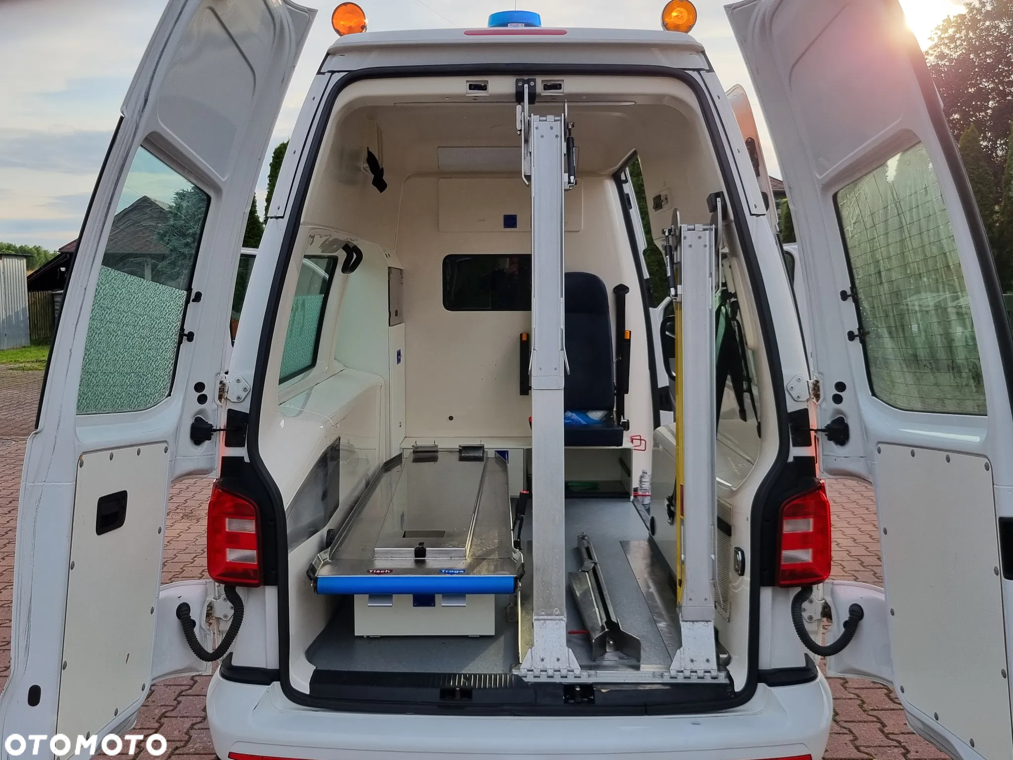 Volkswagen Transporter - 28