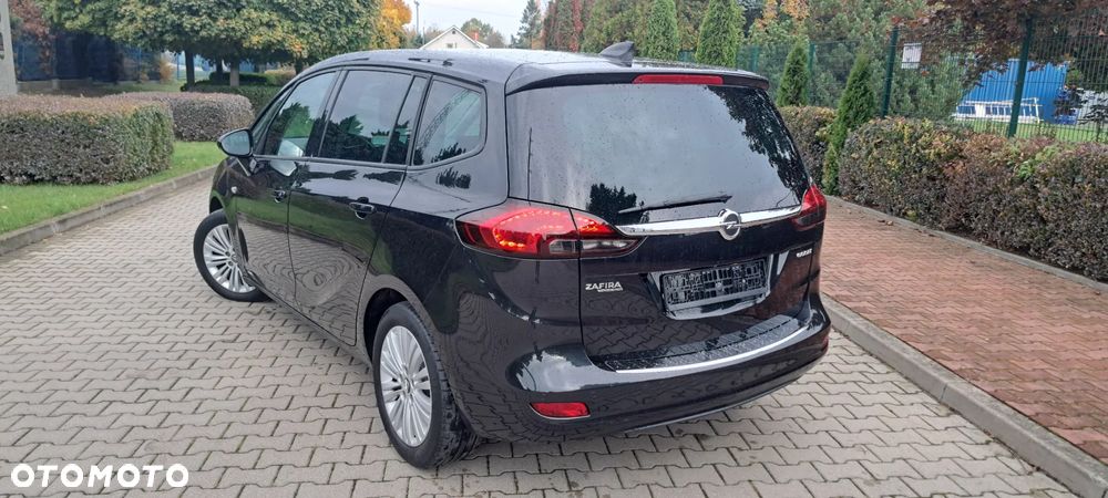 Opel Zafira - 2