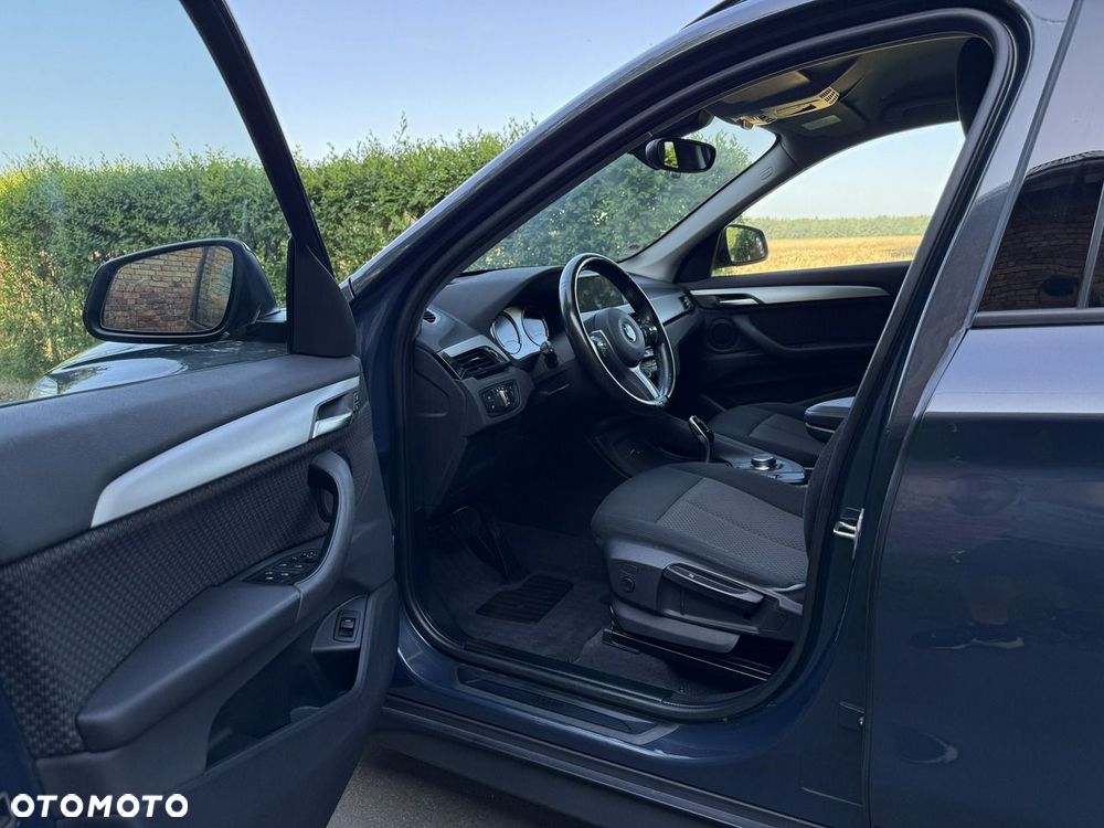 BMW X1 sDrive18d - 24