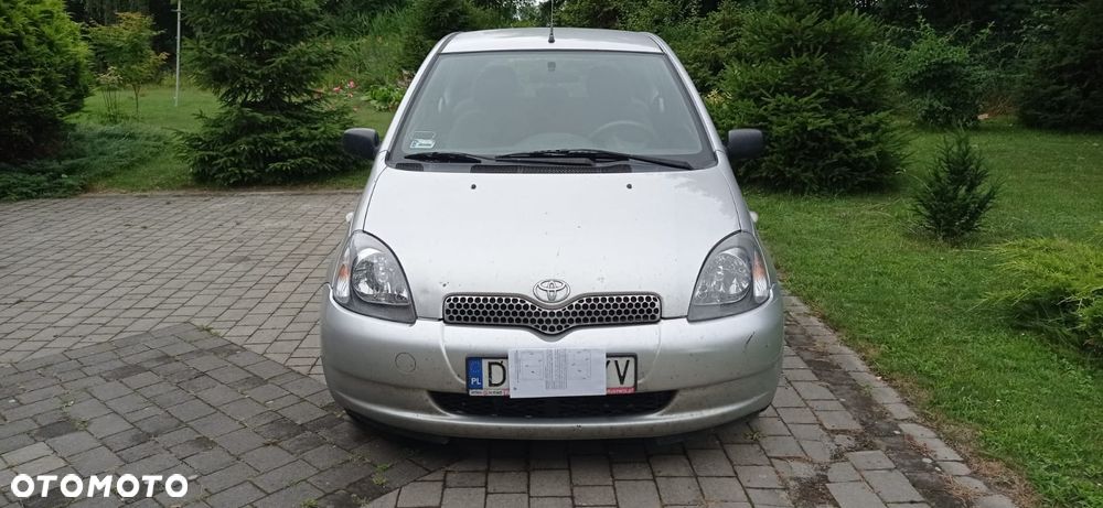 Toyota Yaris - 6