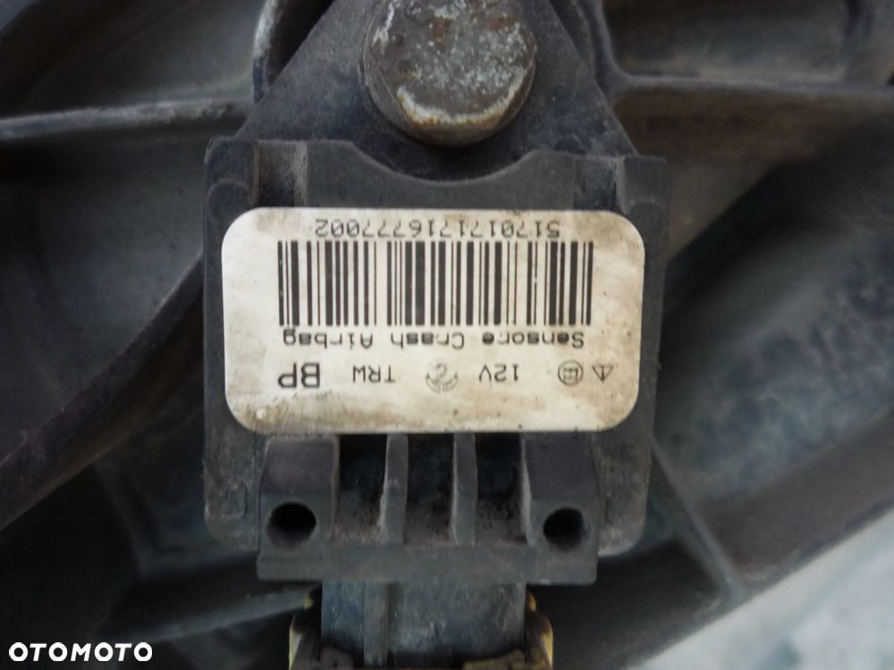 FIAT GRANDE PUNTO 1.3 JTD PAS PRZEDNI - 2