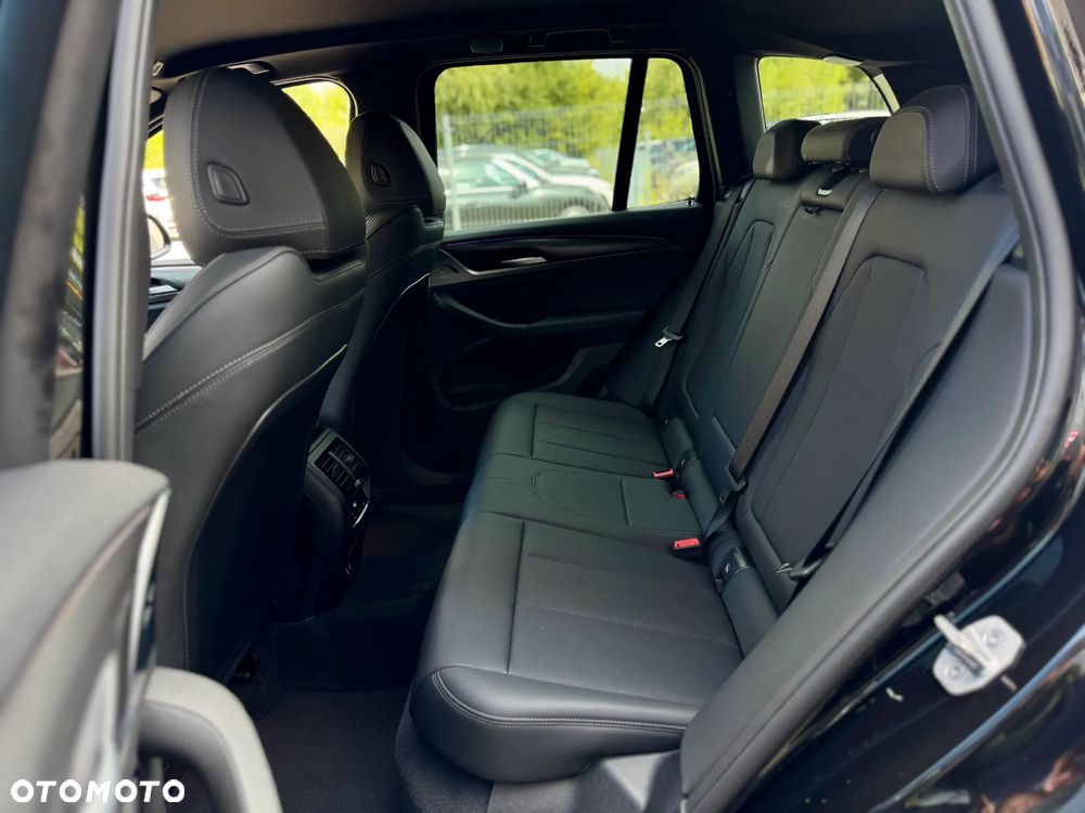 BMW X3 - 15