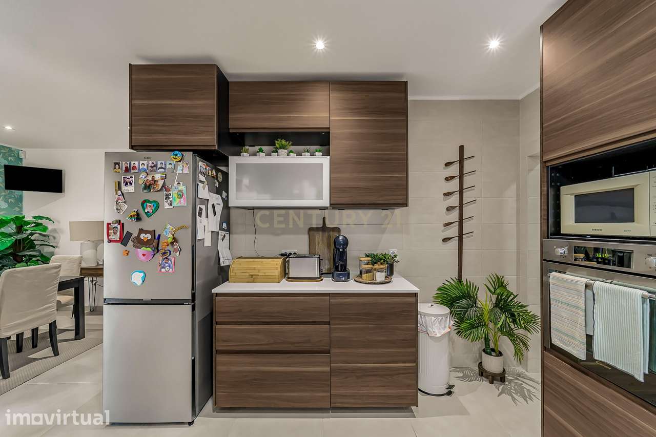 Moradia T3 isolada com garagem, Quinta do Conde - Grande imagem: 4/51
