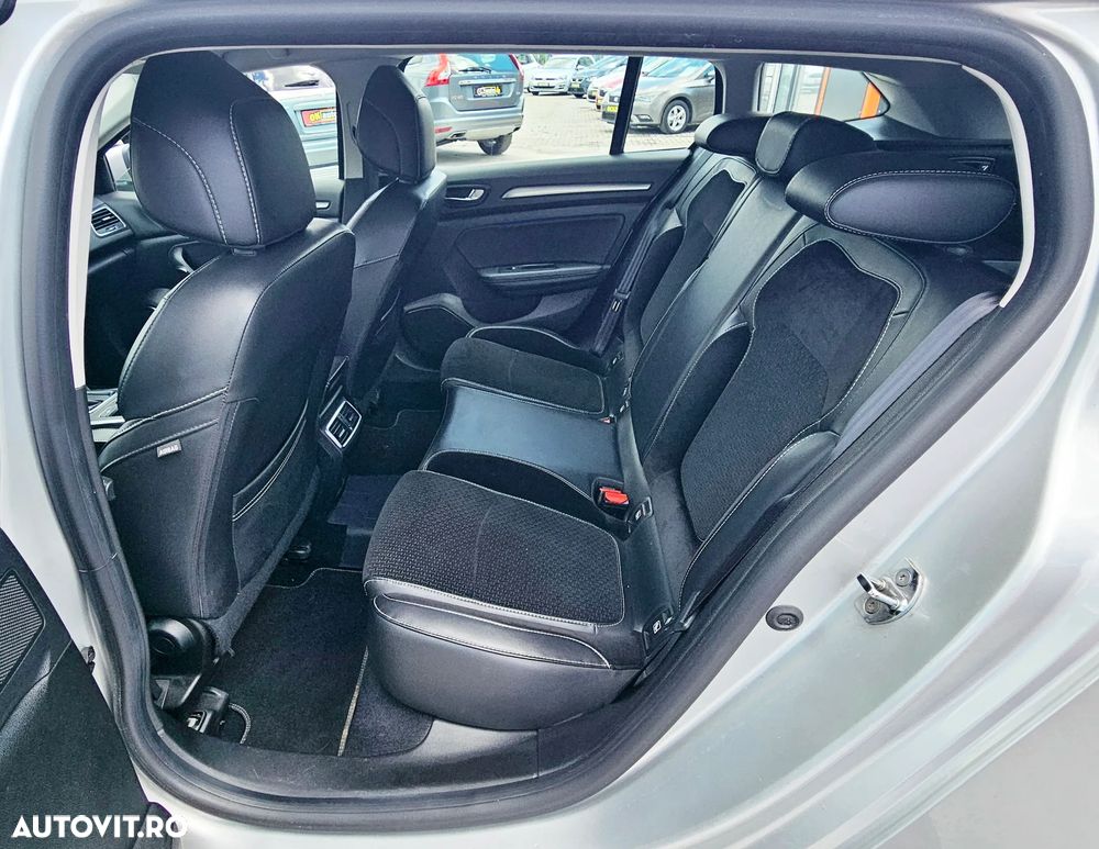 Renault Megane - 9