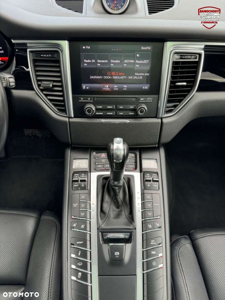 Porsche Macan S - 28