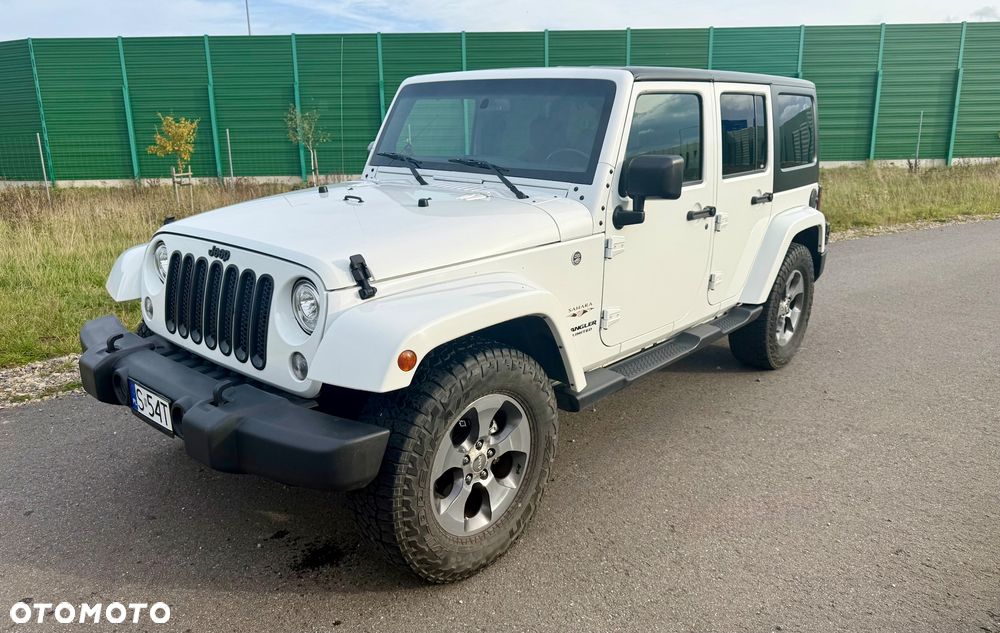 Jeep Wrangler 3.6 Unlim Sahara - 9