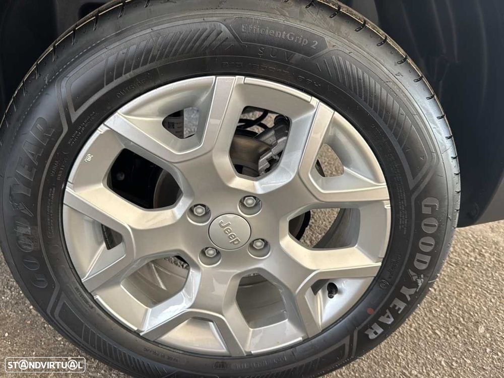 Jeep Avenger 1.2 GSE T3 Altitude - 11