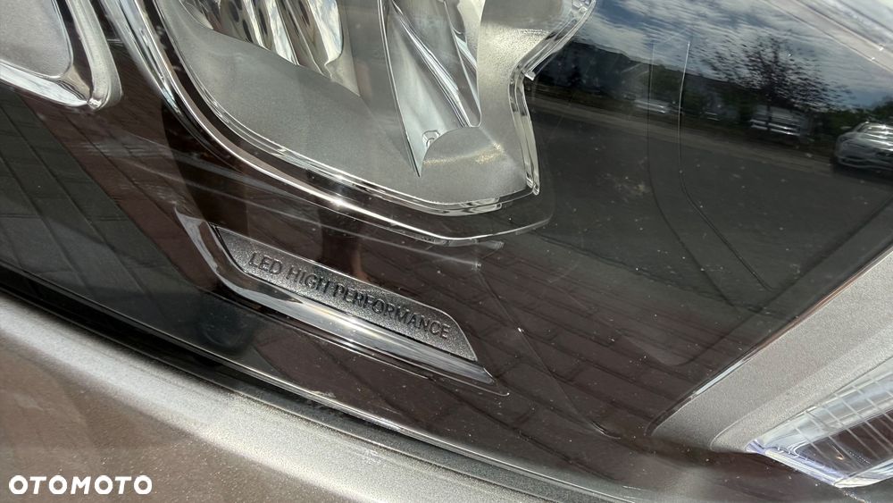 Mercedes-Benz Klasa A 220 4-Matic 7G-DCT - 28