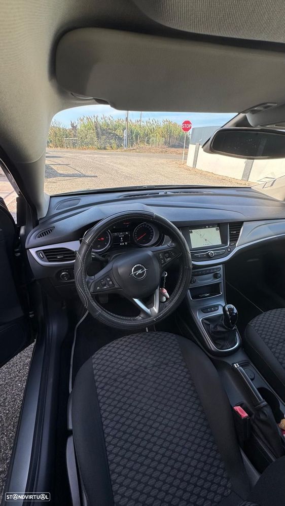 Opel Astra Sports Tourer 1.5 D Design & Tech S/S - 17