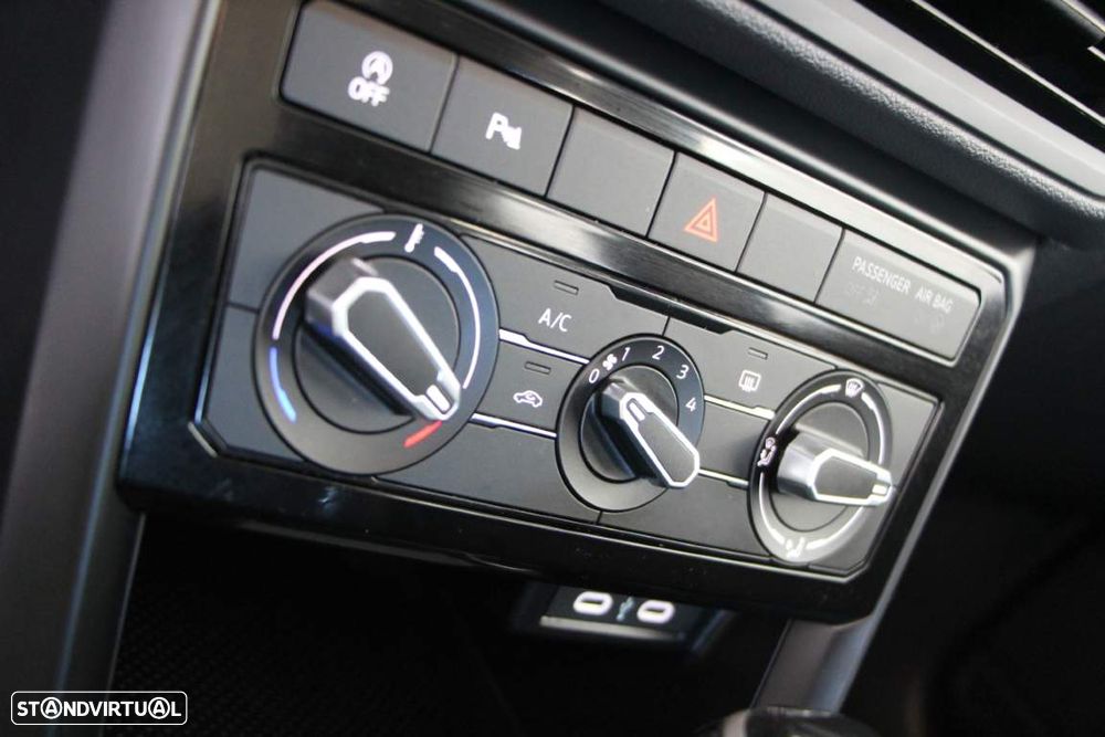 VW T-Cross 1.0 TSI Life DSG - 14