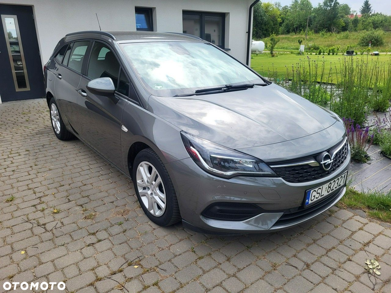 Opel Astra 1.5 D Start/Stop Business Edition - 2