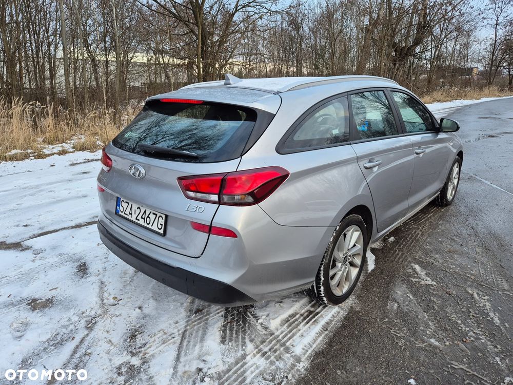 Hyundai i30 1.5 DPI Comfort - 6
