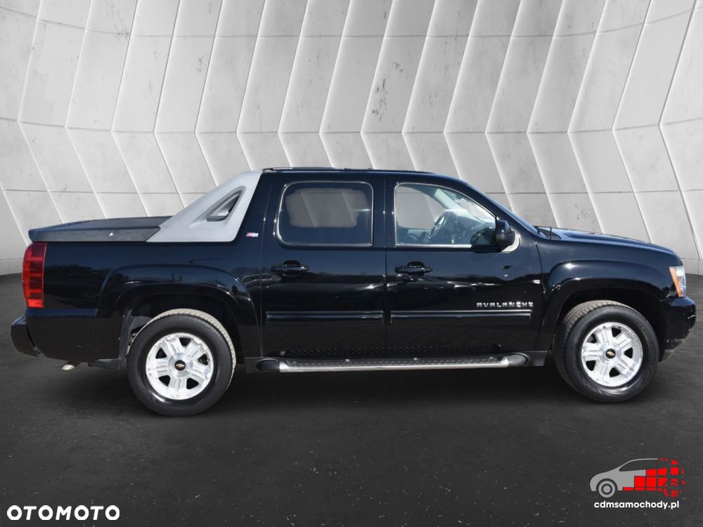 Chevrolet Avalanche - 11