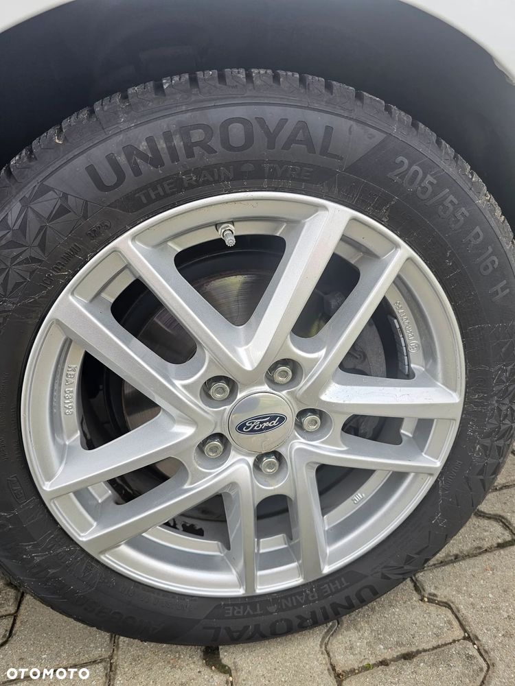 Ford Focus - 10