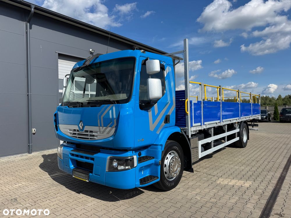 Renault Premium