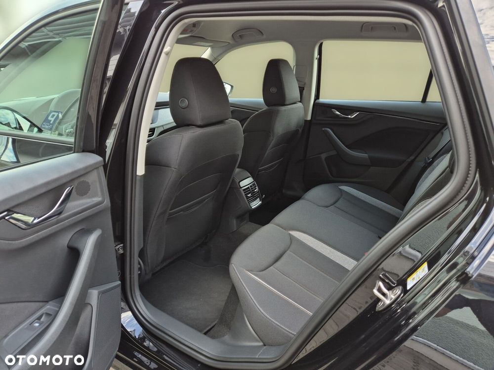 Skoda Kamiq 1.0 TSI Drive - 13