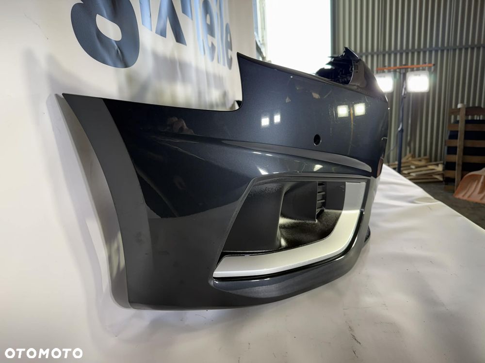 Audi A4 B9 Lift Zderzak Przód Przedni PDC LX7L 20-24 8W0807437AH - 3