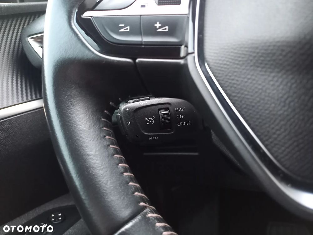 Peugeot 5008 BlueHDI 130 EAT8 Active Business-Paket - 28