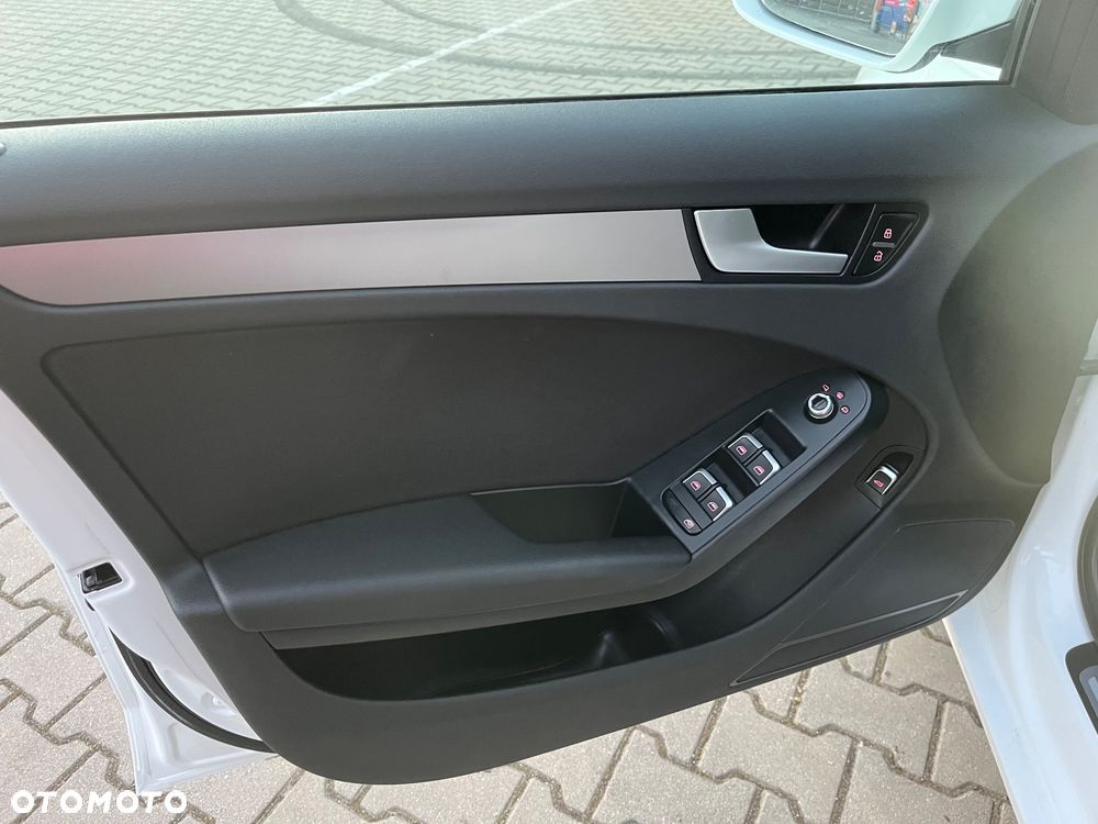 Audi A4 Limousine 2.0 TDI Quattro - 14