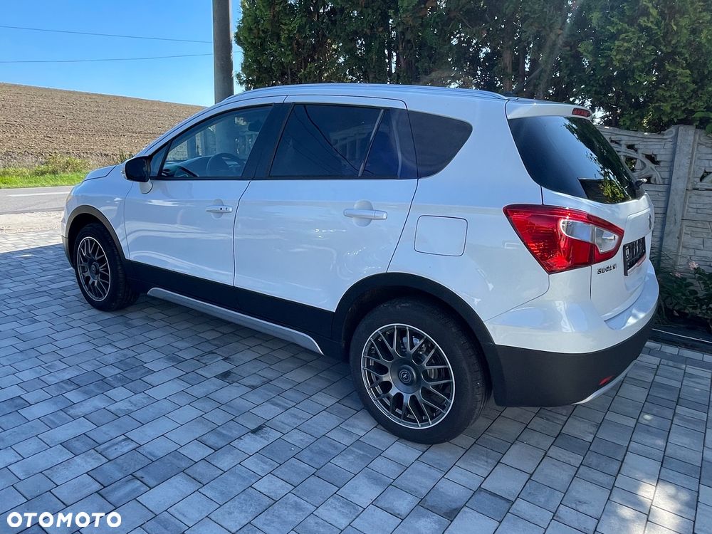 Suzuki SX4 1.6 VVT 4x2 Comfort - 22