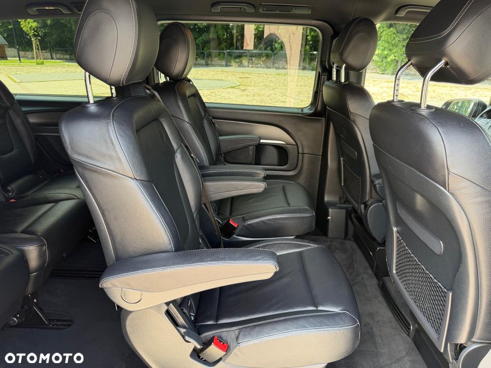 Mercedes-Benz Klasa V 300 d 4-Matic 9G-Tronic (d³ugi) - 35