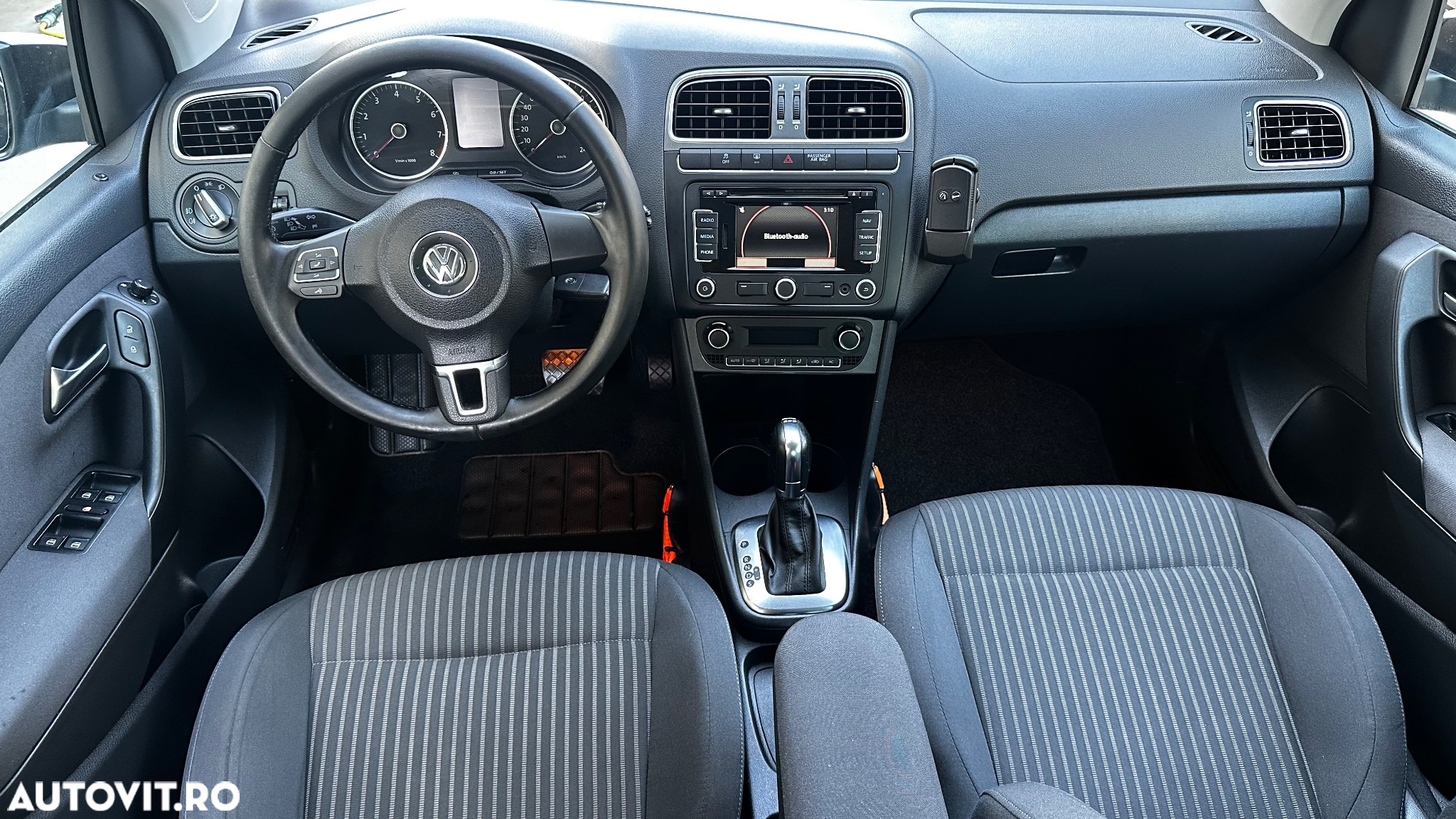 Volkswagen Polo 1.2 TSI DSG Highline - 6