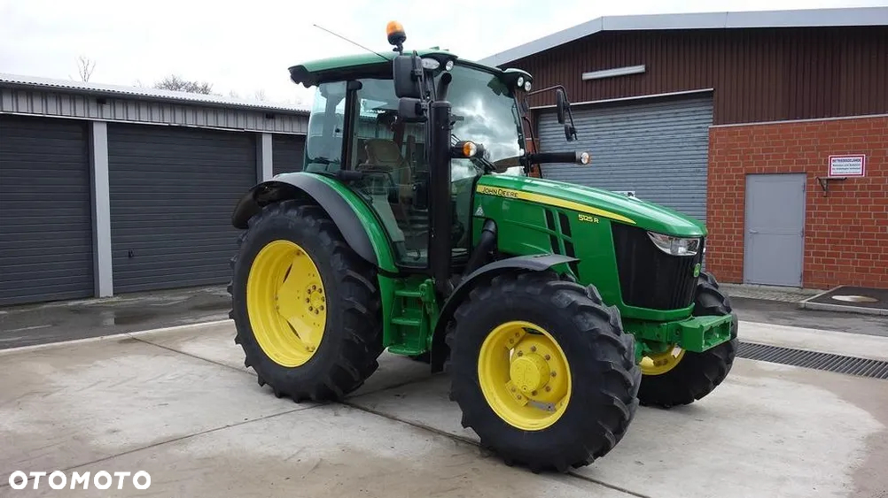 John Deere 5125 R - 3